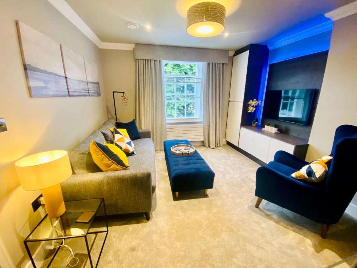 10 Bootham House - Luxury City Centre Apartment With Free Parking For One Car 요크 외부 사진